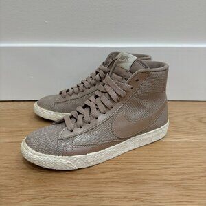Nike Blazer Mid Leather Snake Skin Women's 5.5 685225-100